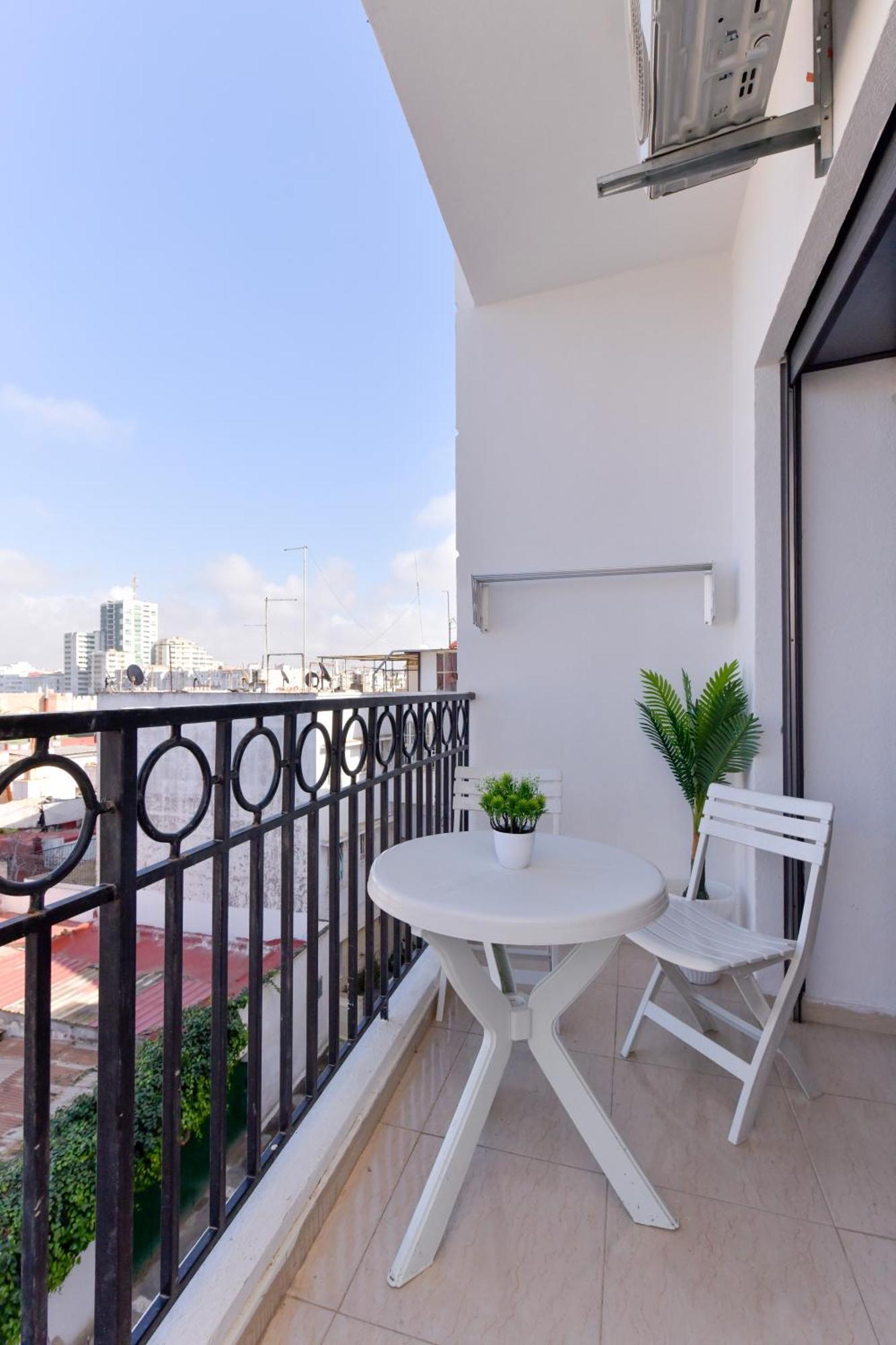 Appartement Charmant & Cozy - Centre Ville De Rabat Exterior photo
